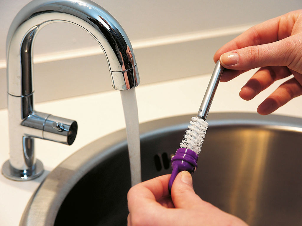 BOTTLE BRUSH CLEANING BRUSH